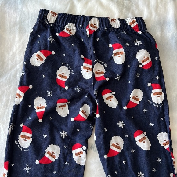 Old Navy Christmas Pajama Set - Picture 8 of 9